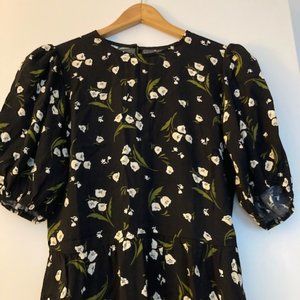 Reformation Size 4 Floral Black Dress